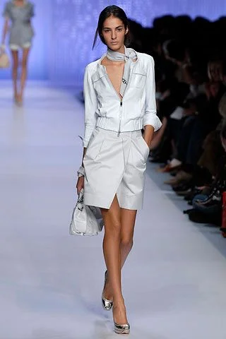 Look 13